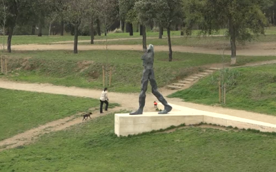 L'estàtua d'Antoni Farrés al Parc Catalunya | Ràdio Sabadell